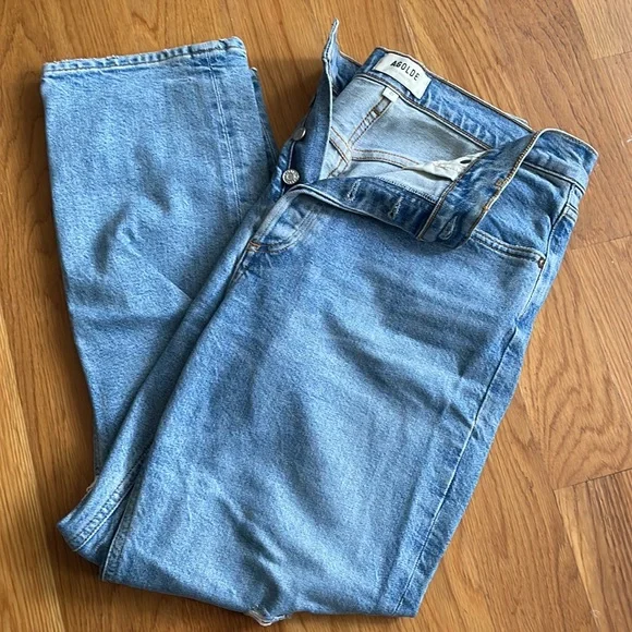 AGOLDE Riley Ripped Super High Waist Crop Straight Leg Jeans in Whiplash - Picture 3 of 13